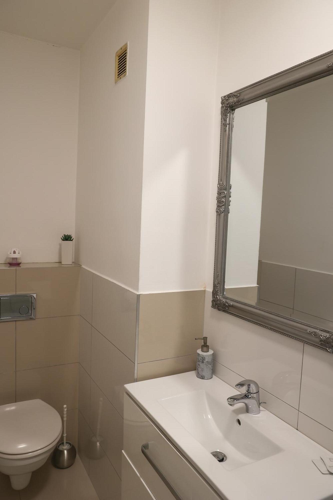 Hotel Forras Комаром Номер фото